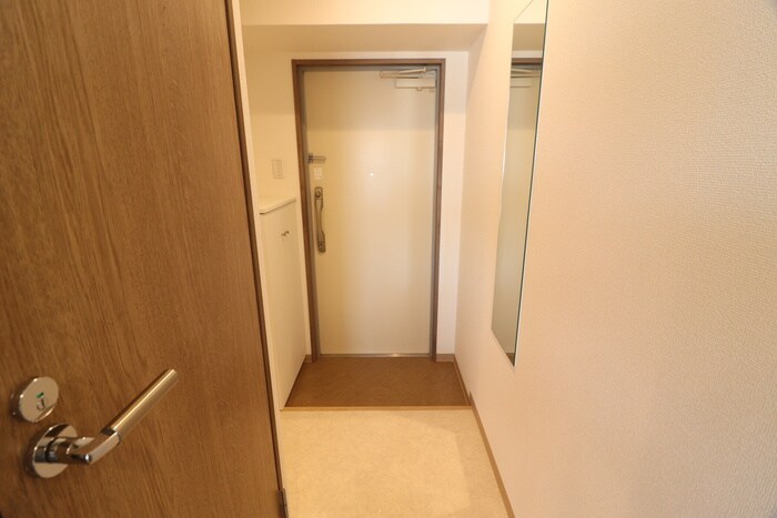 物件内観写真18　(廊下)
