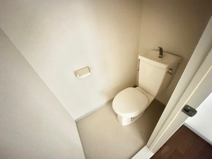 物件内観写真13　(トイレ)