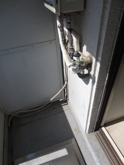 物件内観写真16　(洗濯機置場)