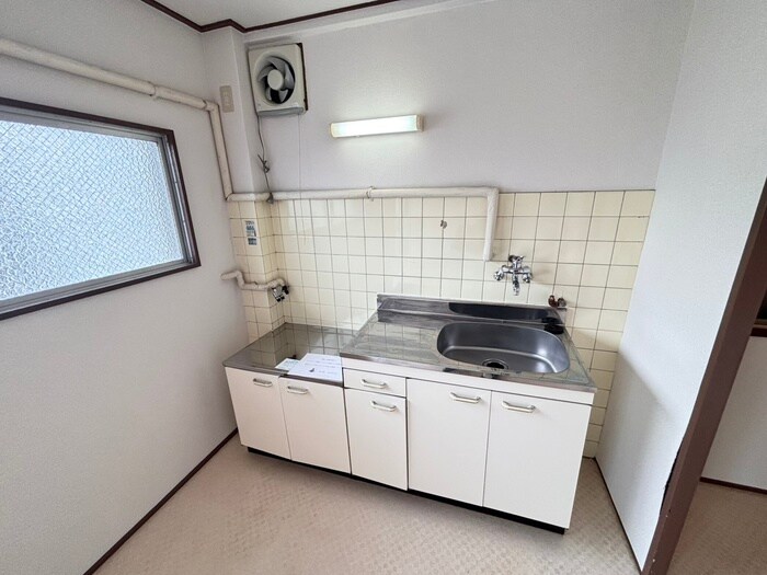 物件内観写真2　(キッチン)