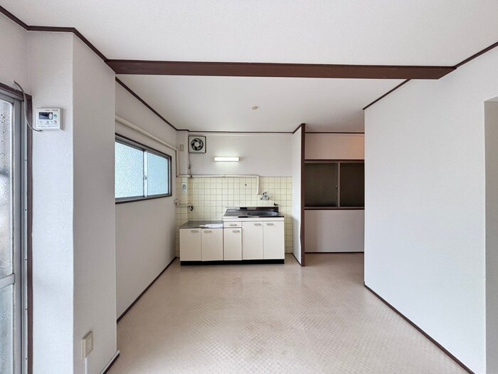 物件内観写真10　(内観写真)