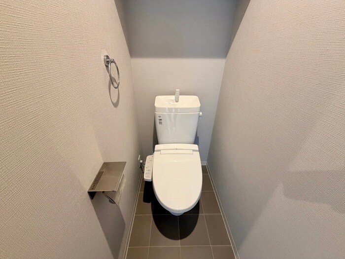 物件内観写真11　(トイレ)