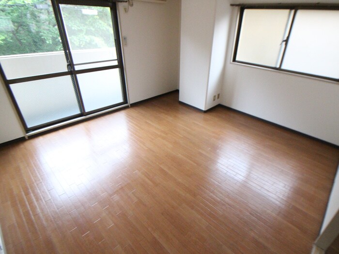 物件内観写真13　(居室)