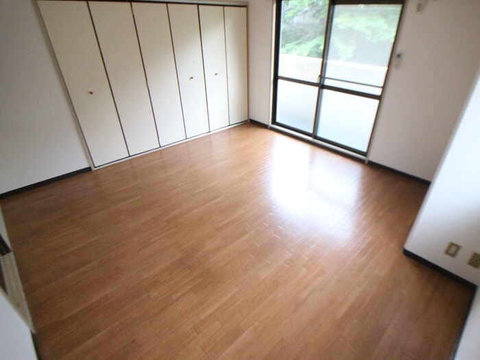 物件内観写真14　(居室)