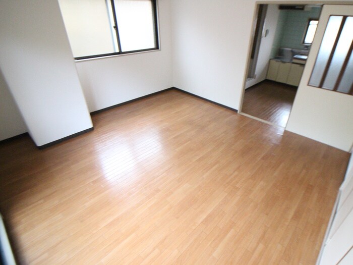 物件内観写真15　(居室)