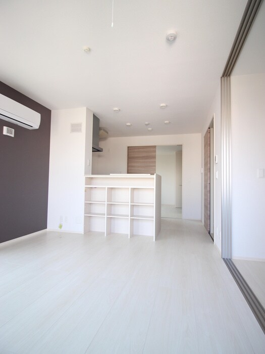 物件内観写真11　(居室)