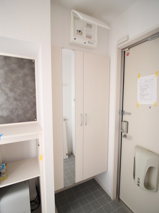 物件内観写真18　(靴箱)