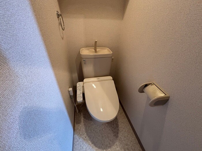 物件内観写真11　(トイレ)