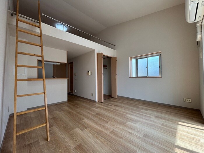 物件内観写真12　(居室)