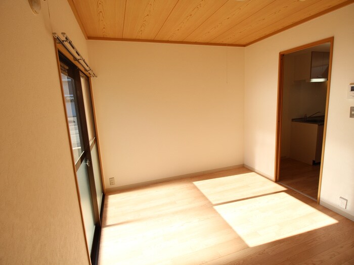 物件内観写真15　(居室)