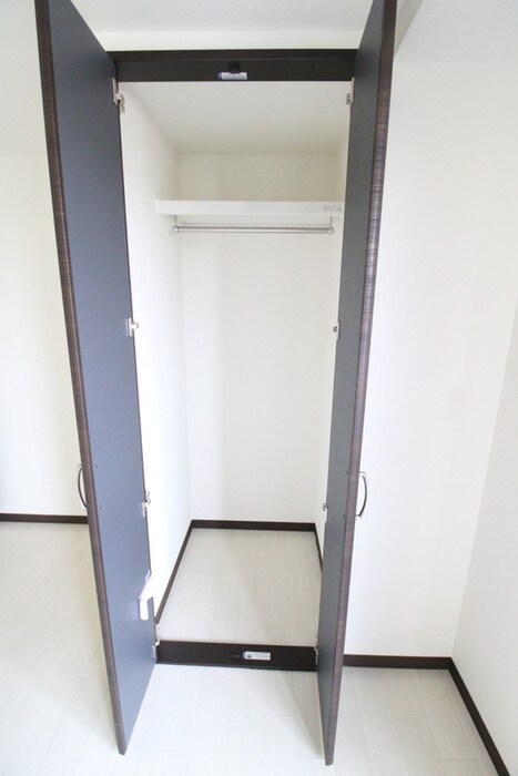 物件内観写真11　(収納)