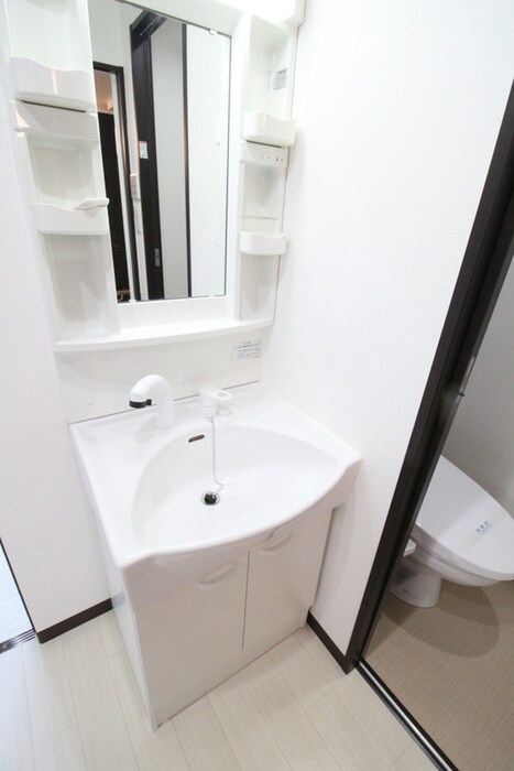 物件内観写真13　(洗面)