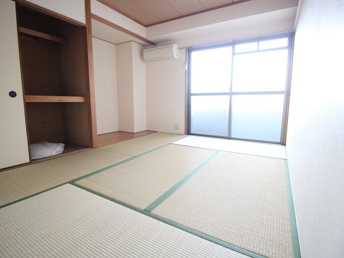 物件内観写真17　(居室)