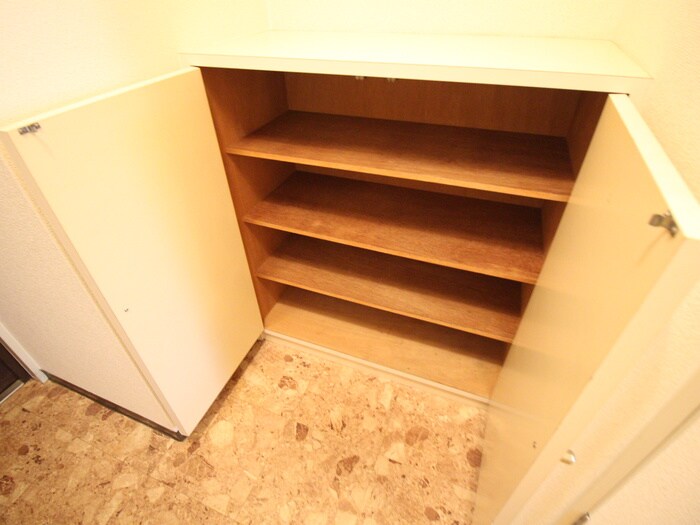 物件内観写真21　(靴箱)