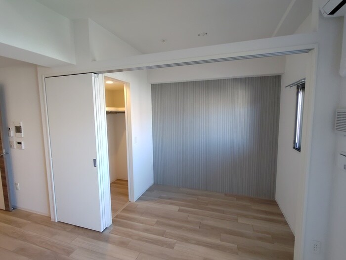 物件内観写真11　(居室)