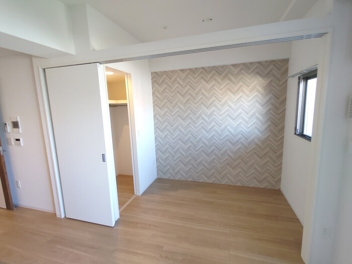 物件内観写真11　(居室)