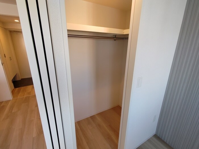 物件内観写真12　(収納)