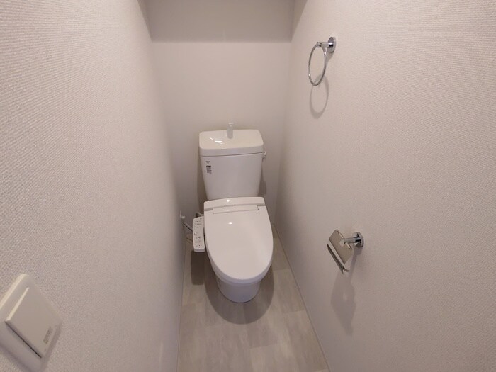 物件内観写真13　(トイレ)