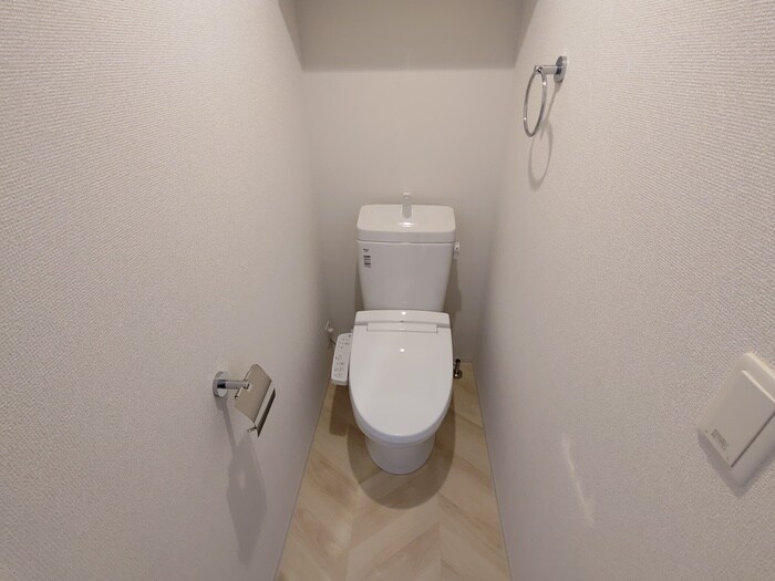 物件内観写真13　(トイレ)