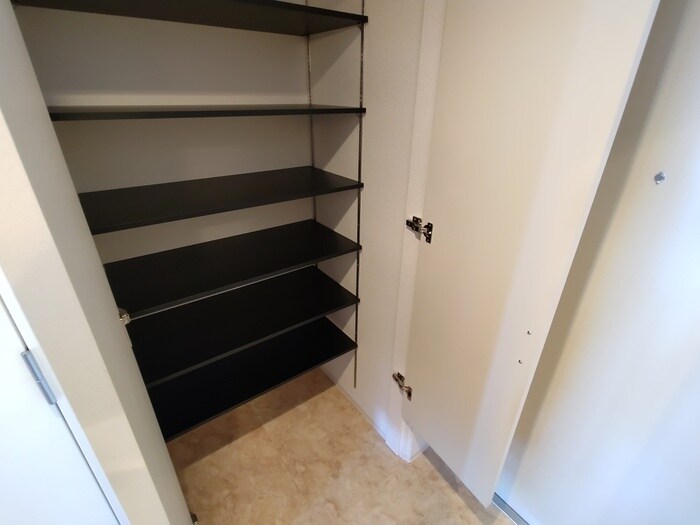 物件内観写真16　(玄関)