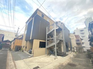 キャメルやましな外観写真