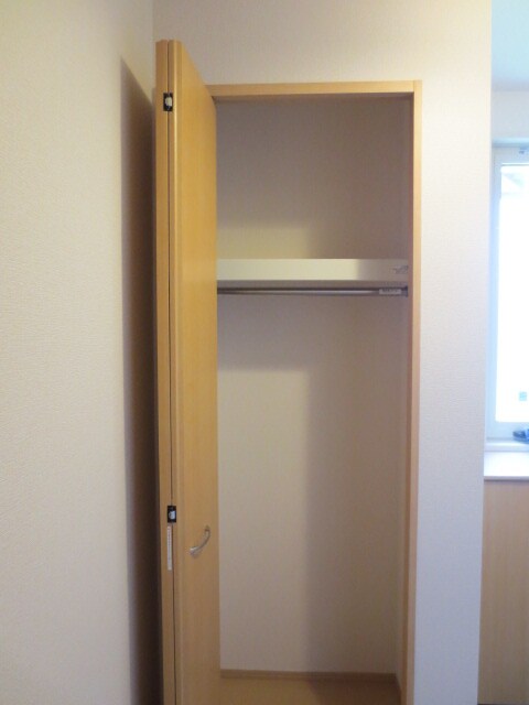 物件内観写真14　(収納)