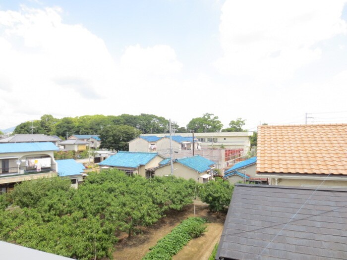 物件内観写真22　(室内からの展望)