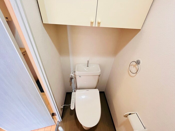 物件内観写真11　(トイレ)