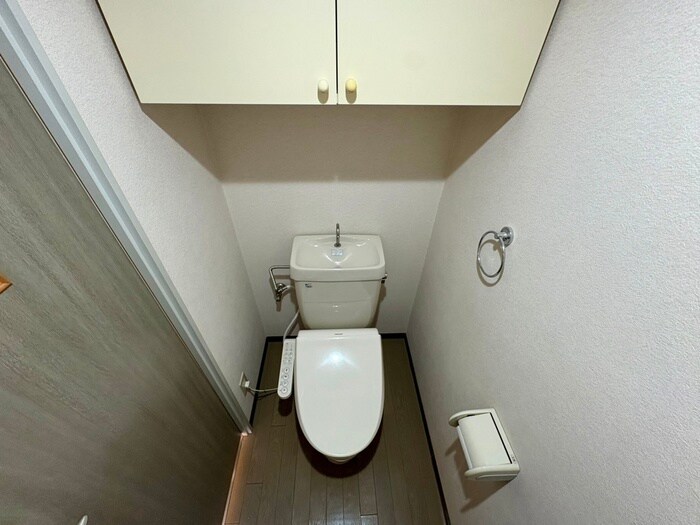 物件内観写真12　(トイレ)