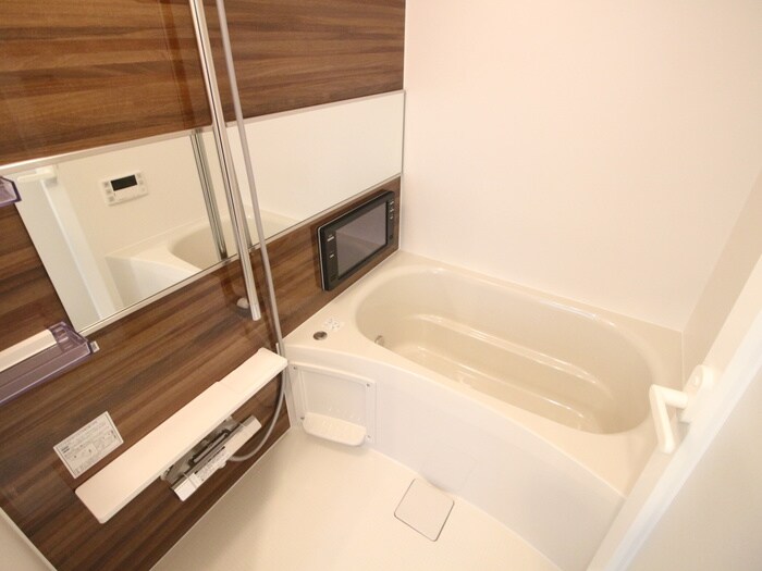 物件内観写真10　(バス／シャワールーム等)