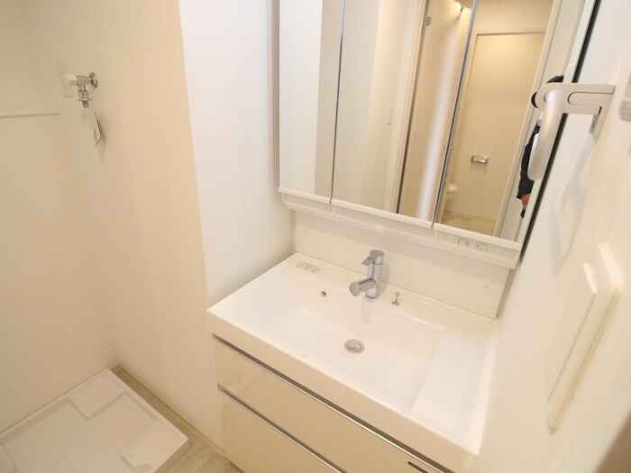 物件内観写真11　(洗面)