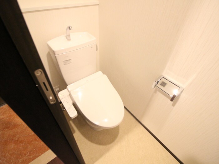 物件内観写真12　(トイレ)