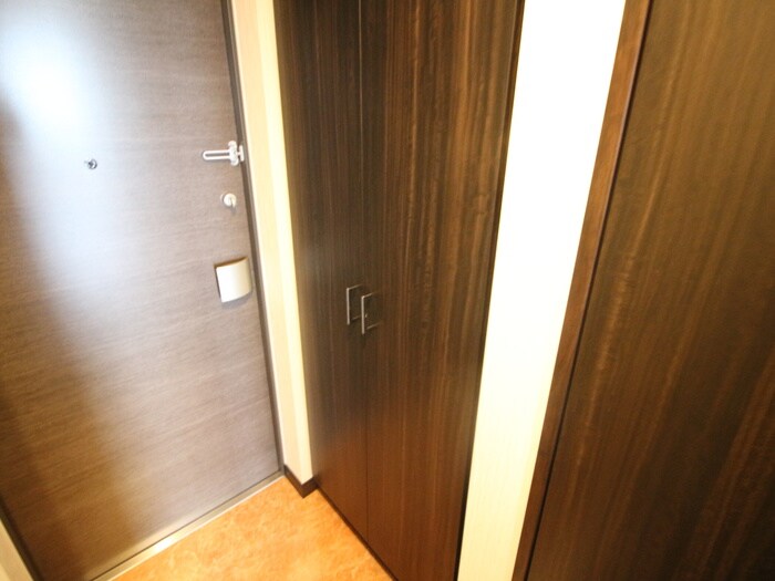 物件内観写真16　(靴箱)