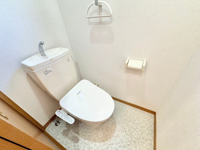 物件内観写真10　(トイレ)