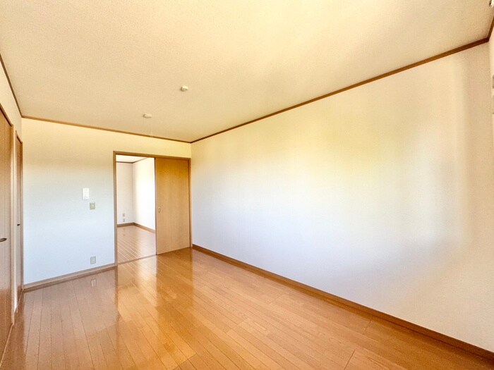 物件内観写真19　(居室)