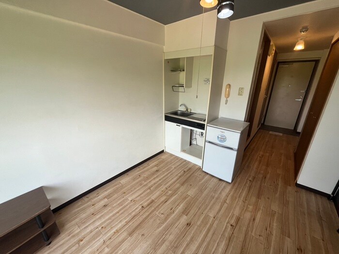 物件内観写真10　(居室)