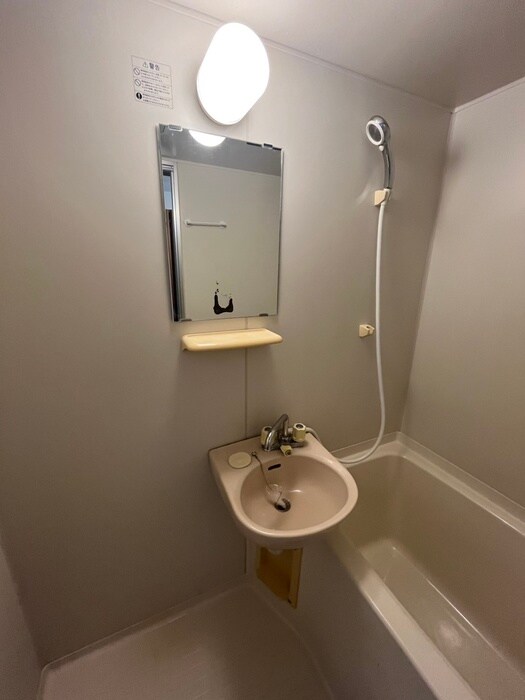 物件内観写真15　(洗面)