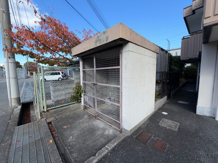 物件外観写真3　(建物設備)