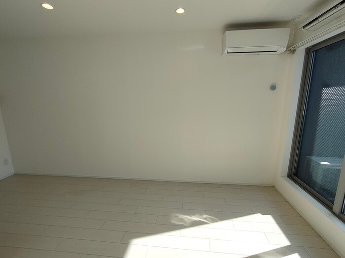 物件内観写真6　(居室)