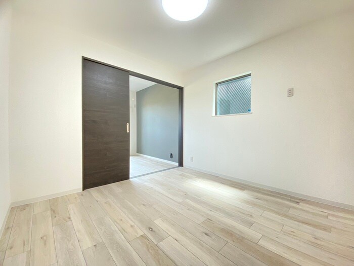 物件内観写真9　(居室)