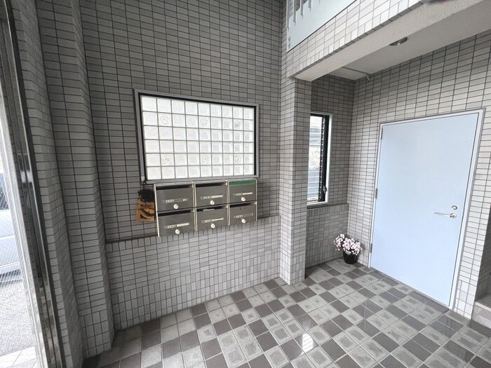 物件外観写真3　(建物設備)