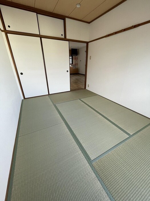 物件内観写真19　(居室)