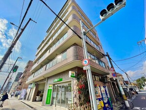 セラヴィ毛馬外観写真