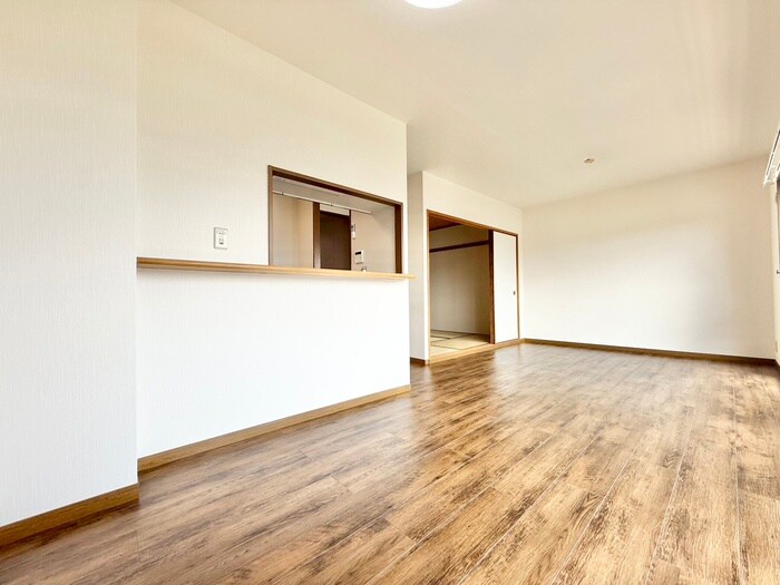 物件内観写真8　(居室)