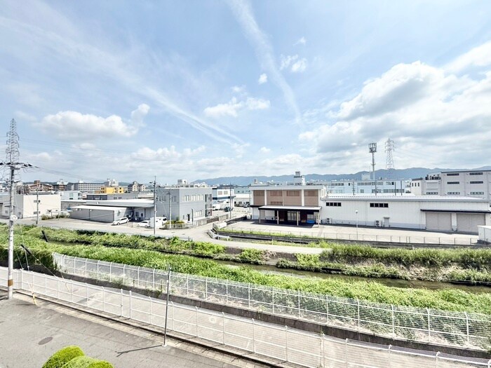 物件内観写真22　(室内からの展望)