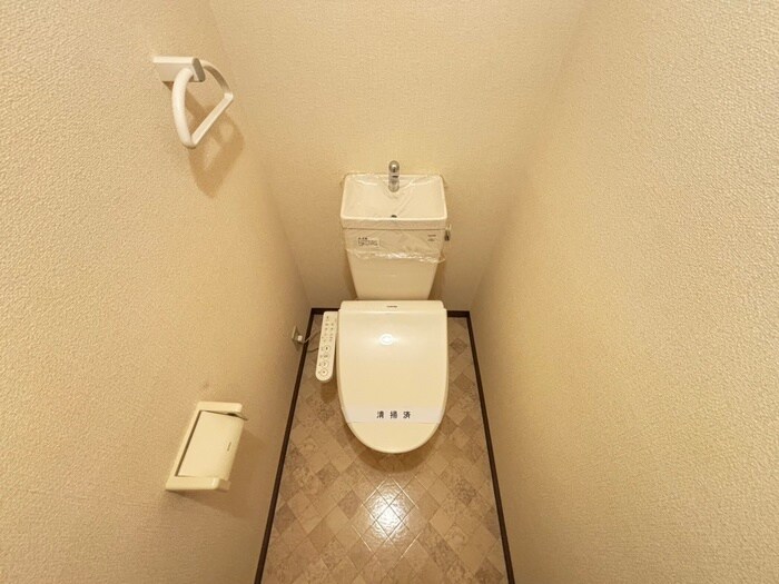 物件内観写真11　(トイレ)