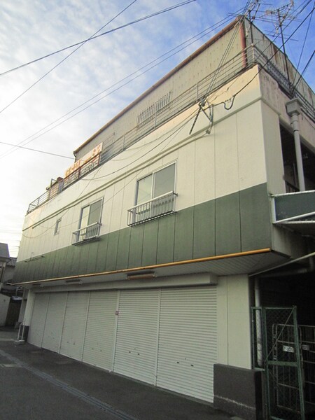 清水マンション外観写真