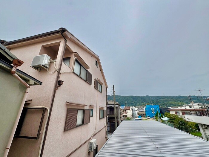 物件内観写真22　(室内からの展望)