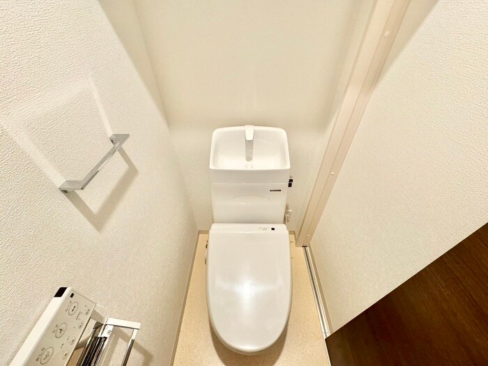 物件内観写真13　(トイレ)