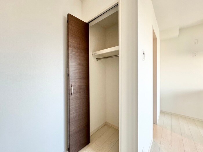 物件内観写真16　(収納)